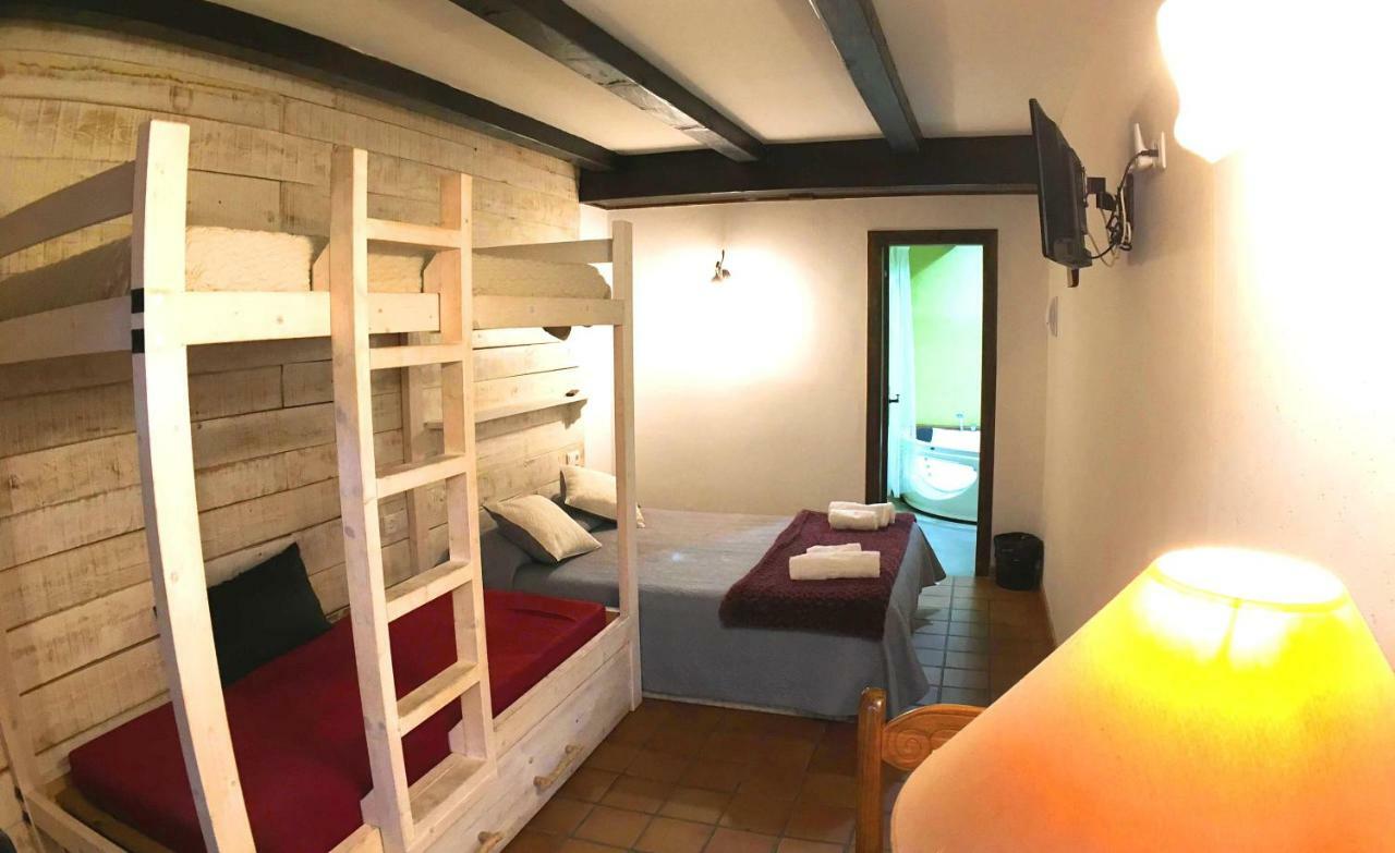 Albergue Boi Romanic Suites Barruera Exteriér fotografie